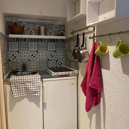Promenade Kitchenette *